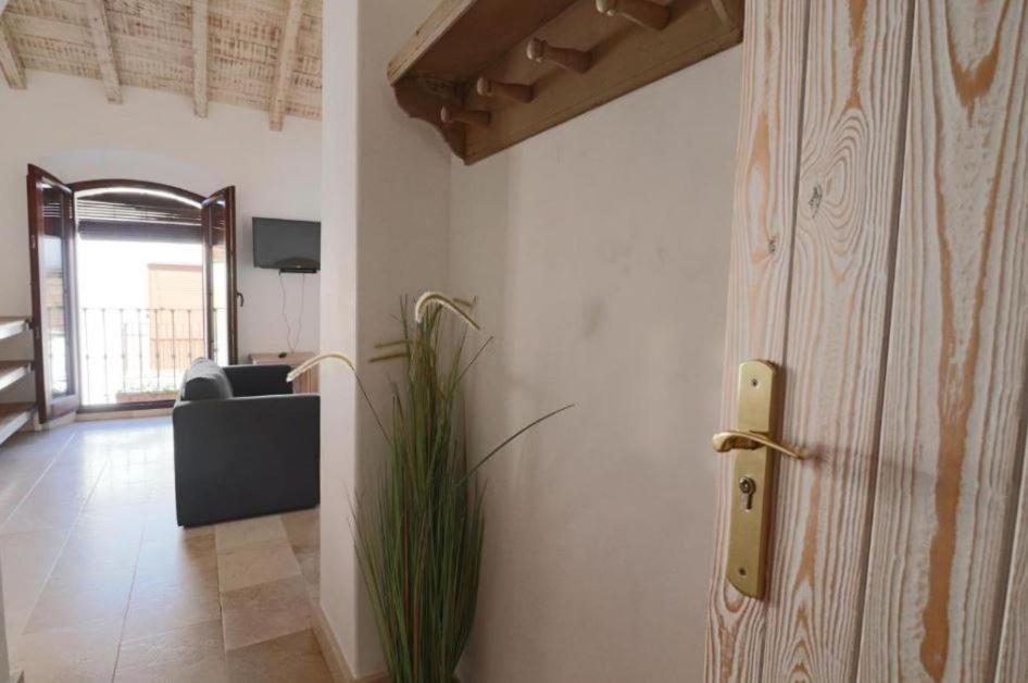 Apartamentos Castillo Quince Картая Екстериор снимка